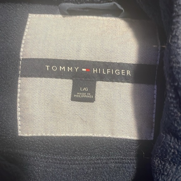 EUC blue large Tommy hilfigire sweater - Picture 2 of 4